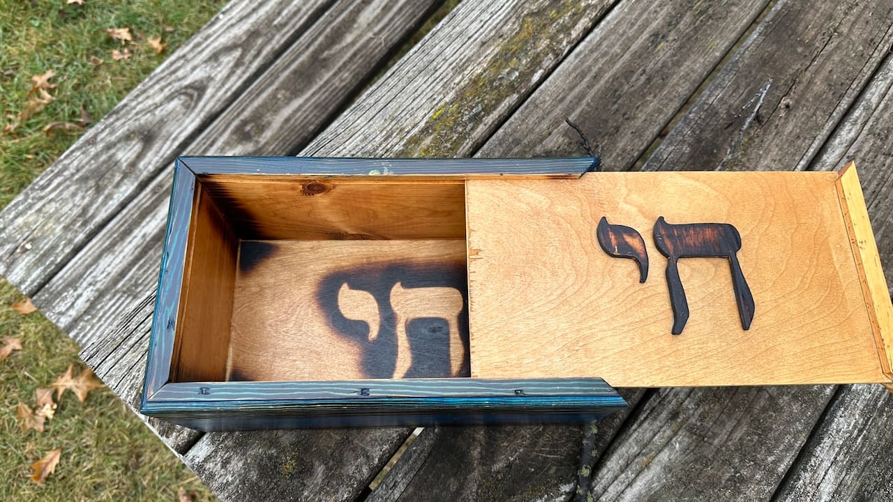 L'Chaim - Box 40