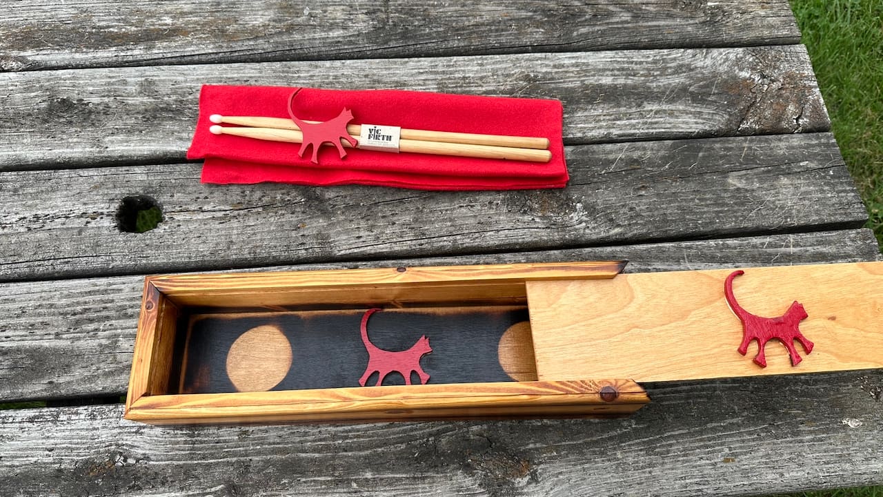 Red Cat - Box 36