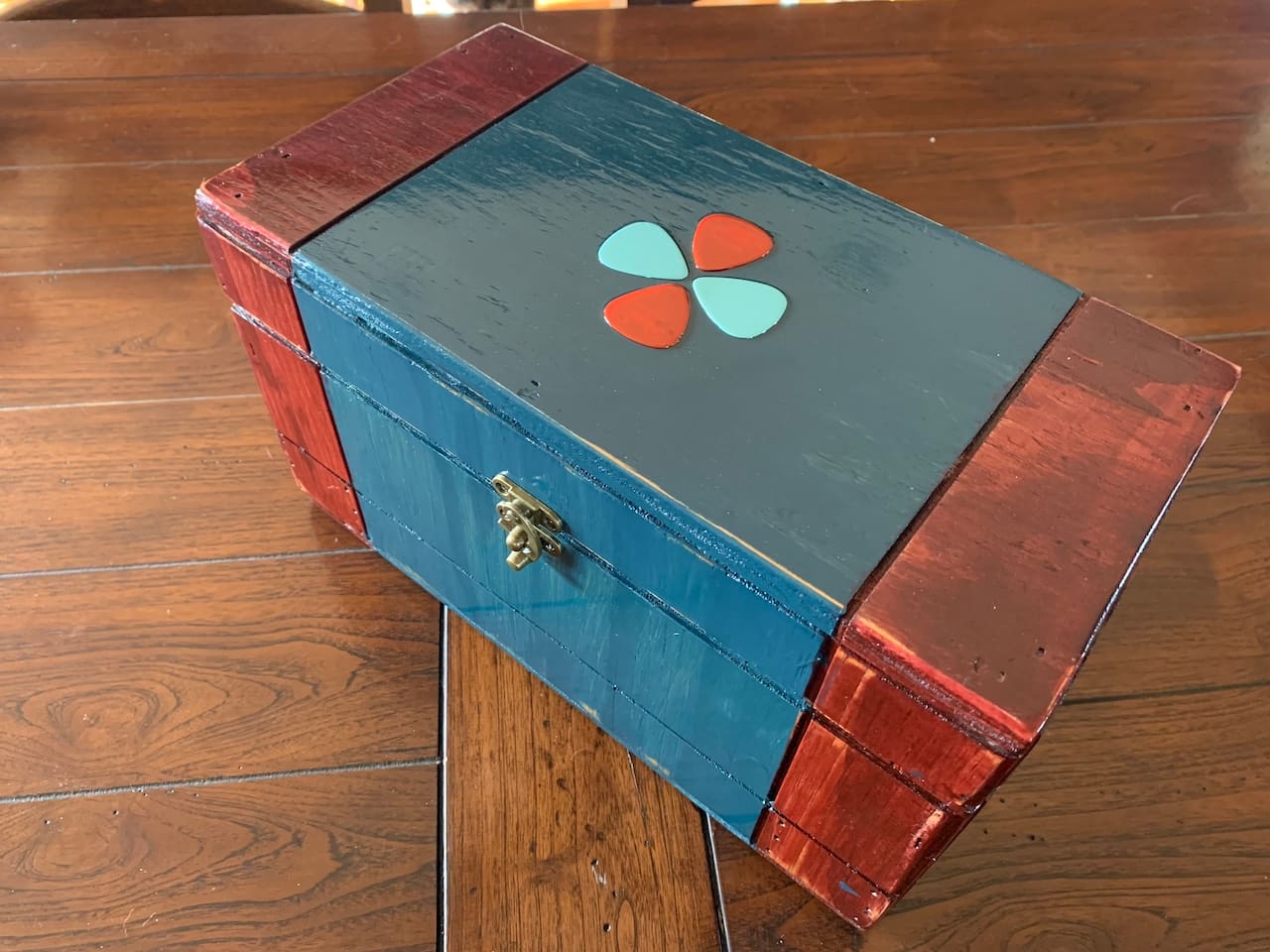 Yúcahu - Box 12